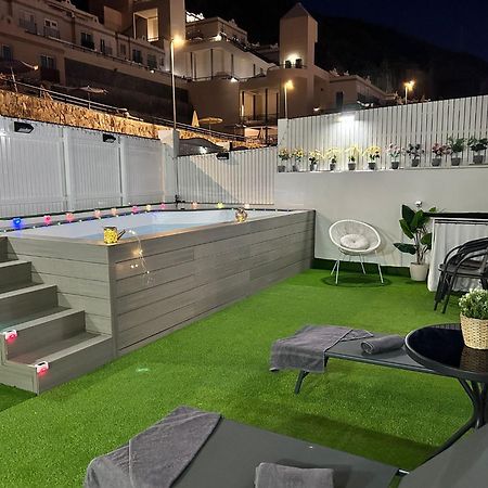 Big Villa Puerto Rico Streetfront With Private Saltwater Jacuzzi Pool, Bbq, Kitchen & 3 Terraces Near Shopping Center Exterior photo