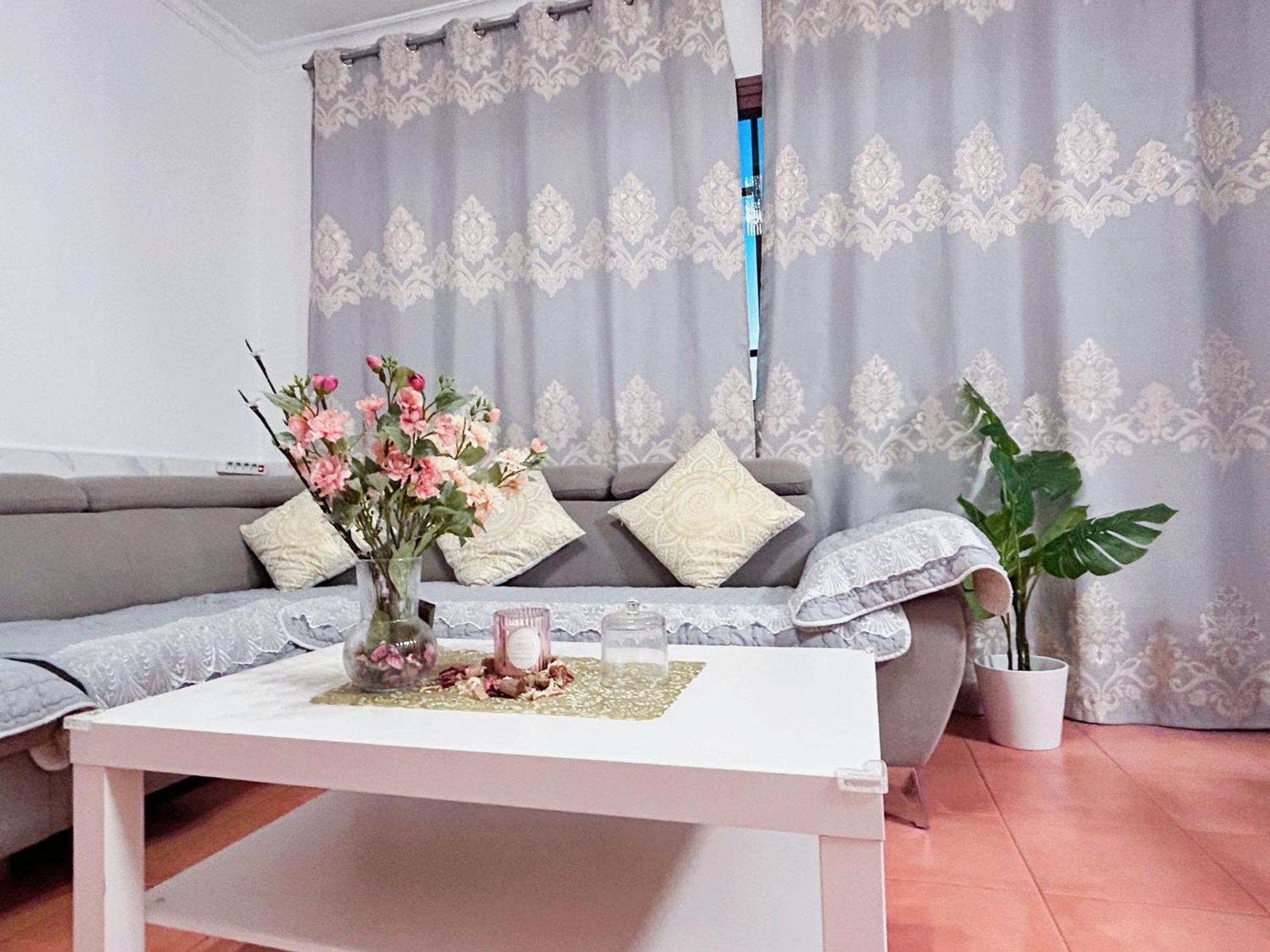 Big Villa Puerto Rico Streetfront With Private Saltwater Jacuzzi Pool, Bbq, Kitchen & 3 Terraces Near Shopping Center Puerto Rico (Gran Canaria) Exterior photo