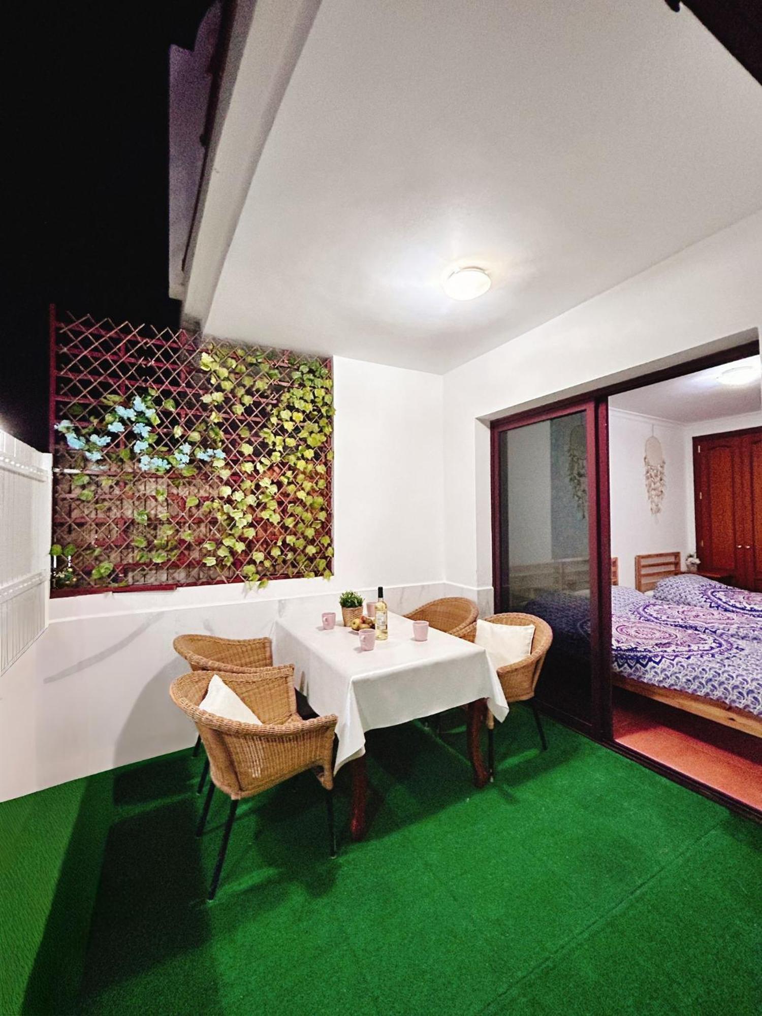 Big Villa Puerto Rico Streetfront With Private Saltwater Jacuzzi Pool, Bbq, Kitchen & 3 Terraces Near Shopping Center Puerto Rico (Gran Canaria) Exterior photo
